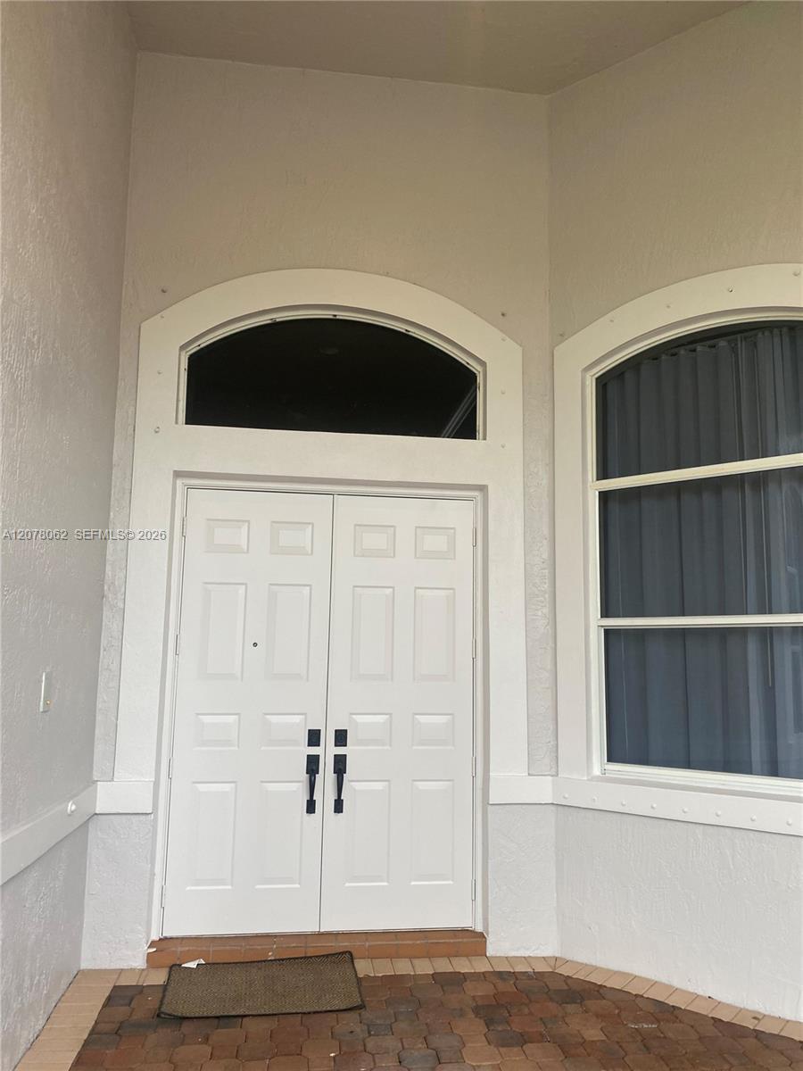 1360 Victoria Isle Dr, Weston FL 33327 photo 5