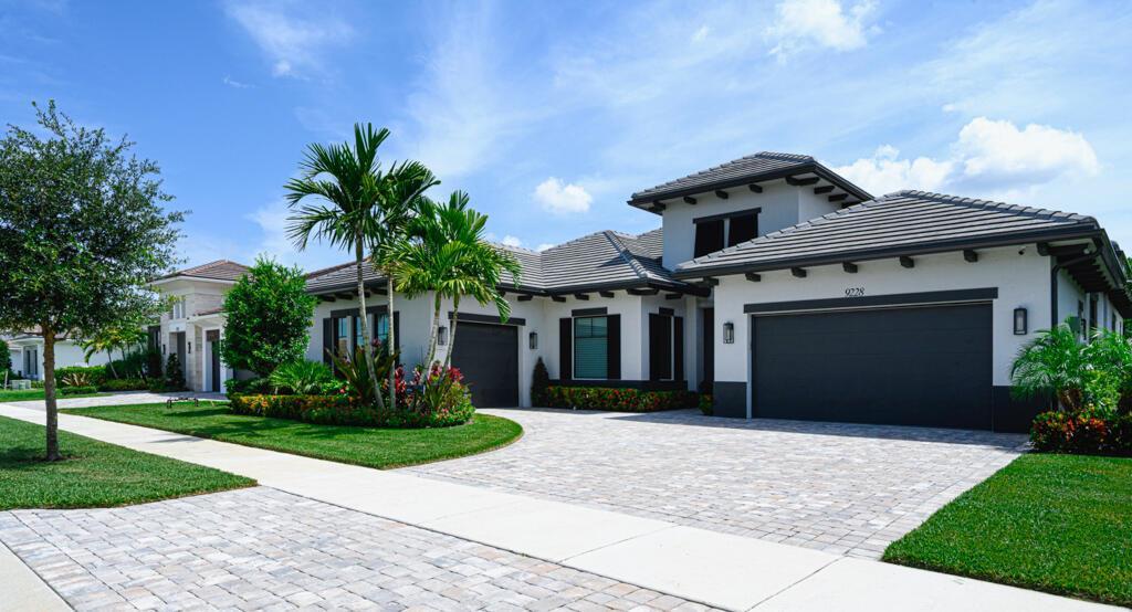 9228 Coral Isles Circle, Palm Beach Gardens FL 33412