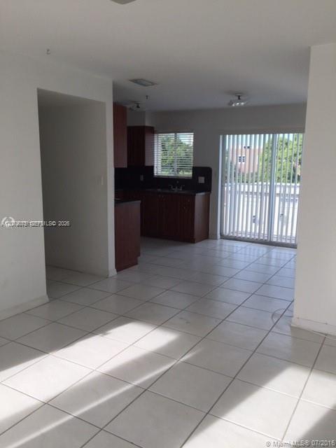 1453 SW 3rd St # 302, Miami FL 33135 photo 4