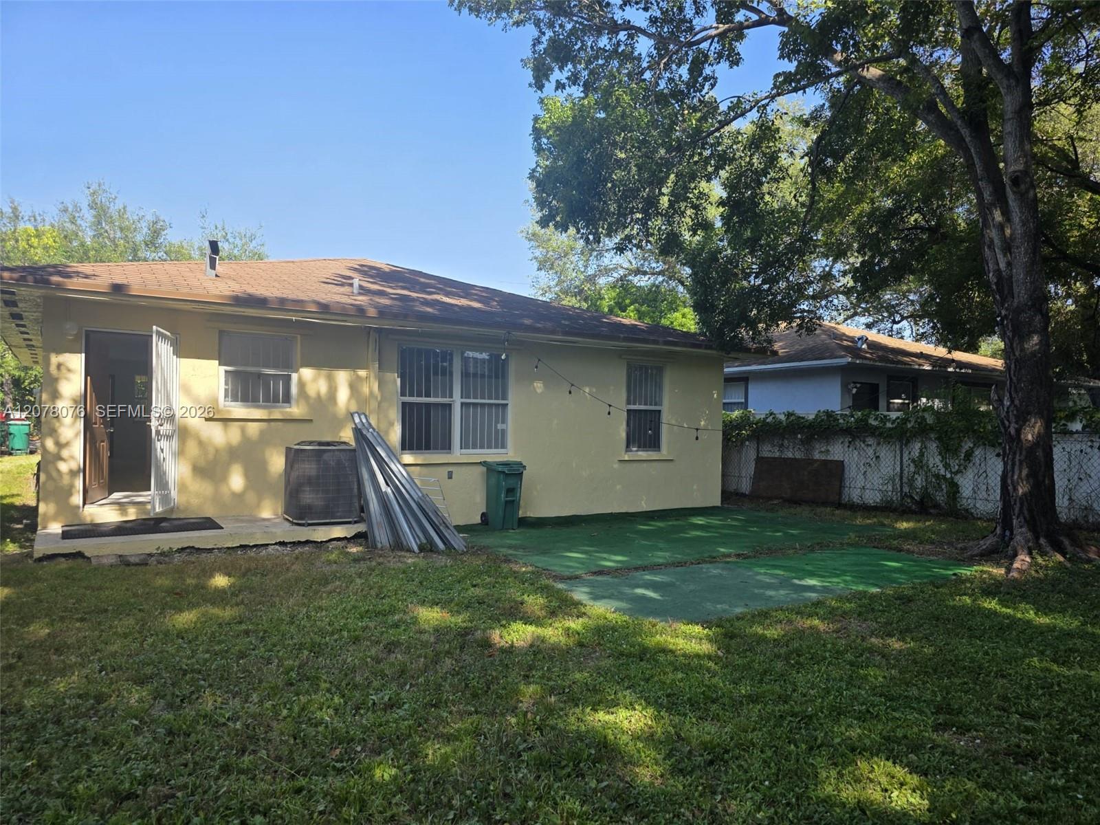 7737 NW 9th Ave # 7737, Miami FL 33150 photo 2