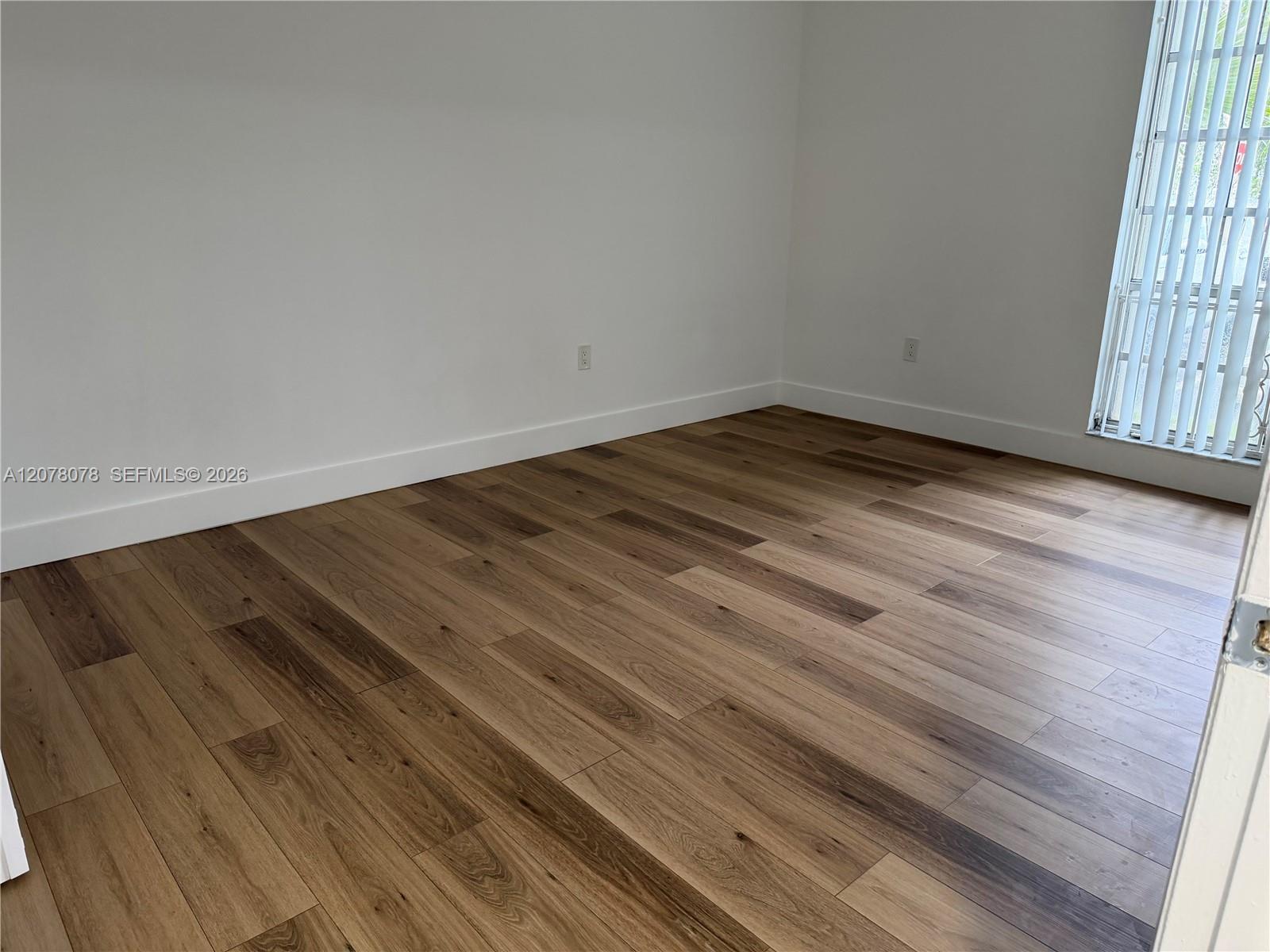 10822 N Kendall Dr # 23, Miami FL 33176 photo 4