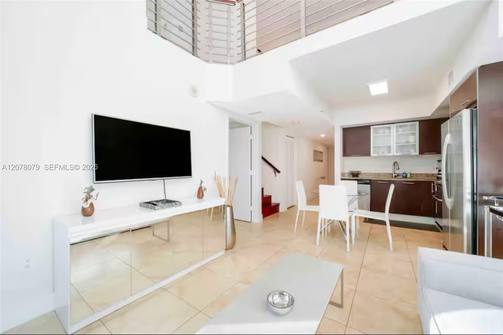41 SE 5th St # 408, Miami FL 33131 photo 2