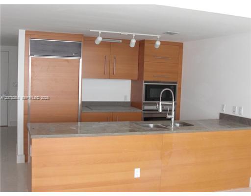 475 BRICKELL AV # 4307, Miami FL 33131 photo 2