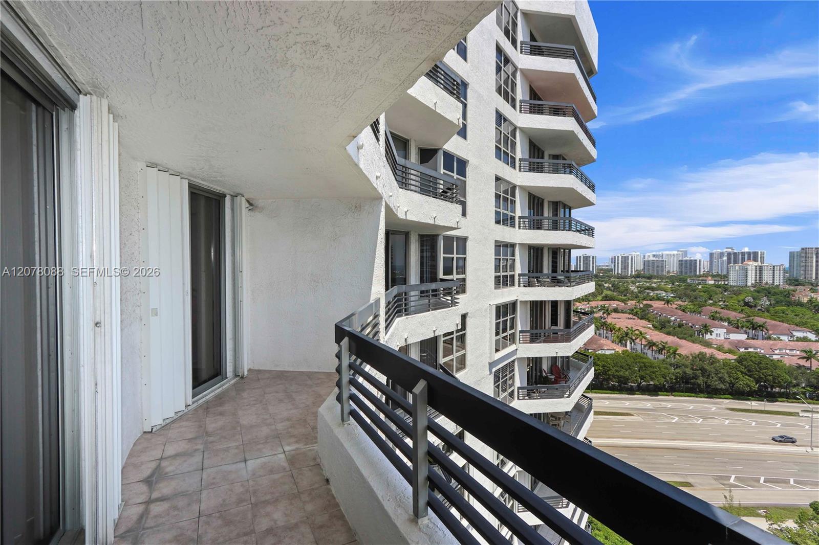 3400 NE 192nd St # 1911, Aventura FL 33180 photo 5