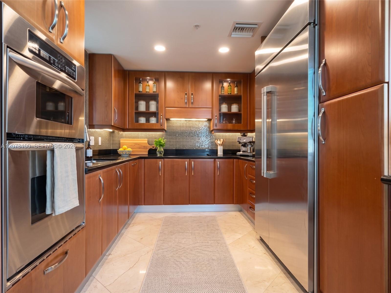 19400 Turnberry Way # 312, Aventura FL 33180 photo 5