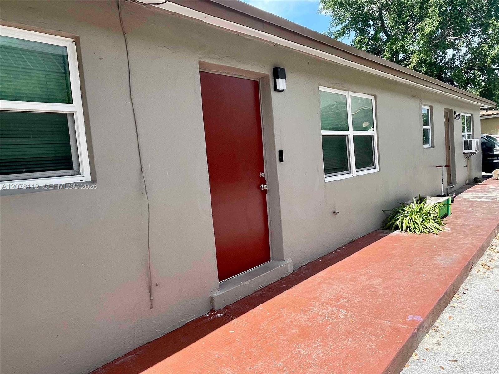 2721 S Avenue S # C2, Riviera Beach FL 33404 photo 2