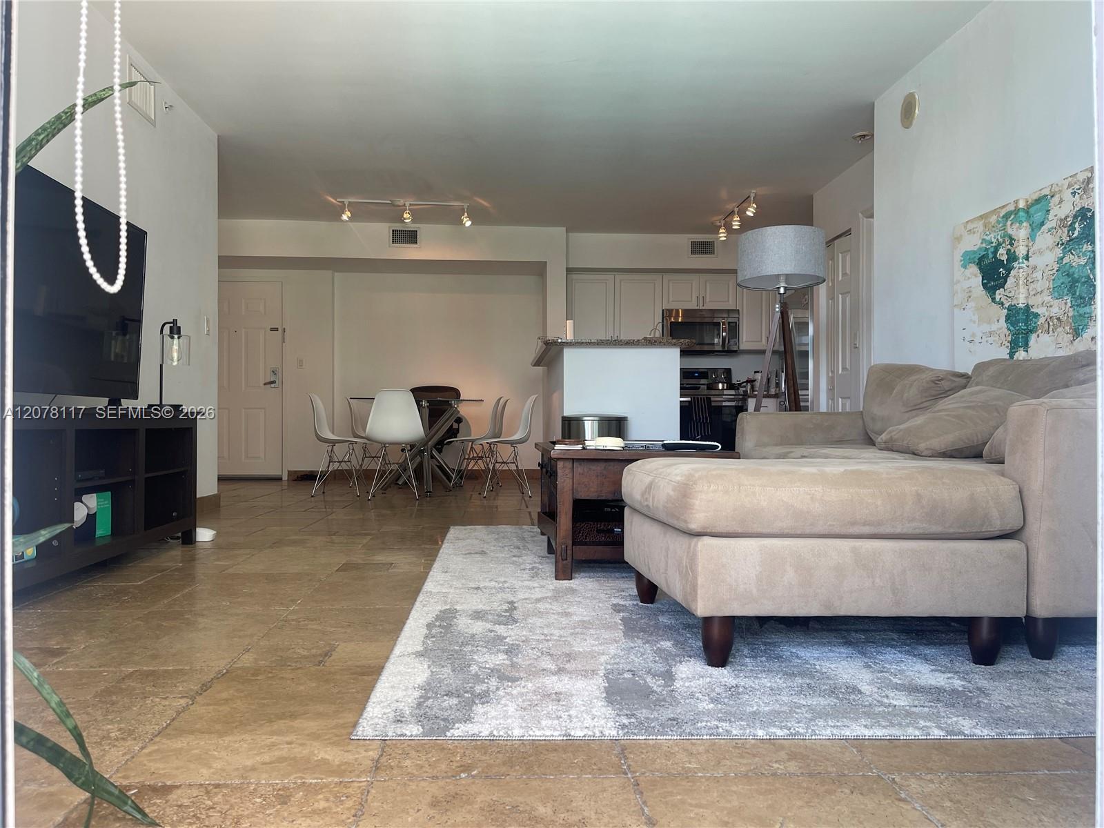 1155 Brickell Bay Dr # 808, Miami FL 33131 photo 4