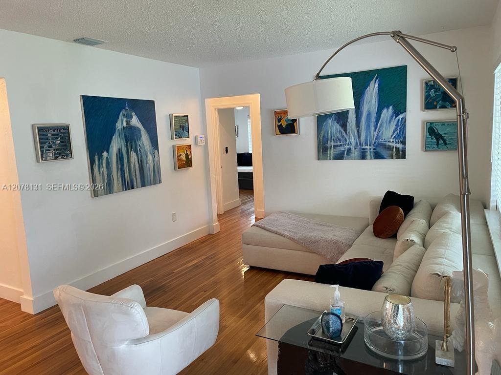 1545 NE 138th St, North Miami FL 33161 photo 3