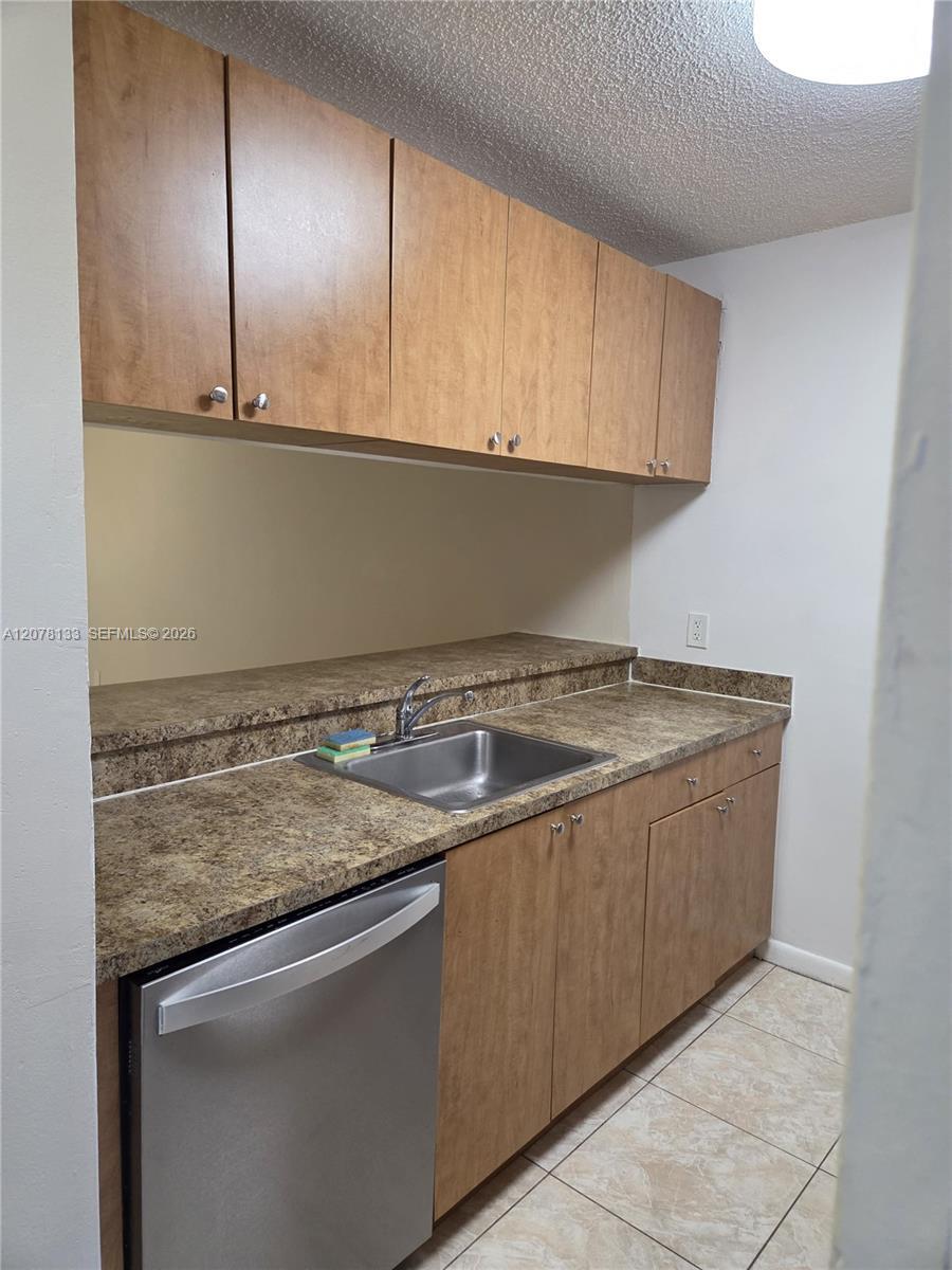 8550 N Sherman Cir # 103, Miramar FL 33025 photo 2