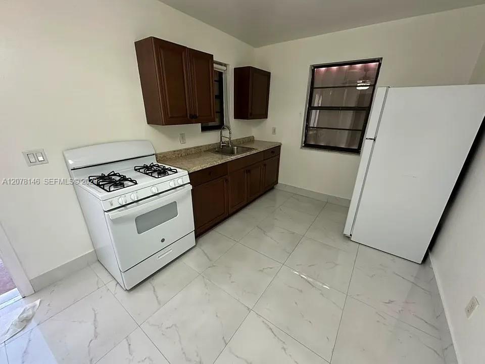 19331 SW 116th Ave # 19331, Miami FL 33157