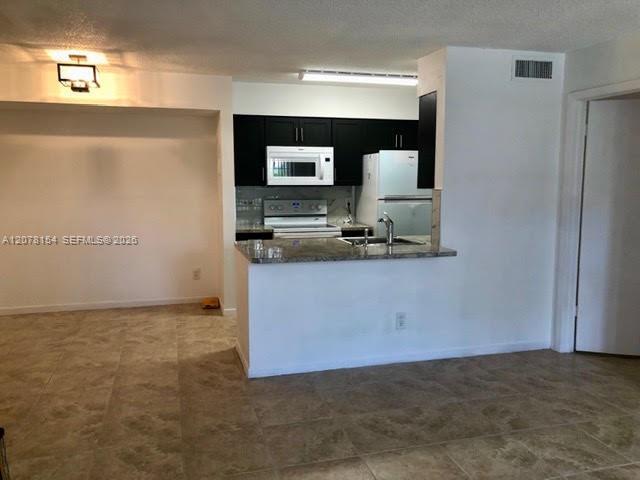 700 NW 103rd Ter # 101, Pembroke Pines FL 33026 photo 2