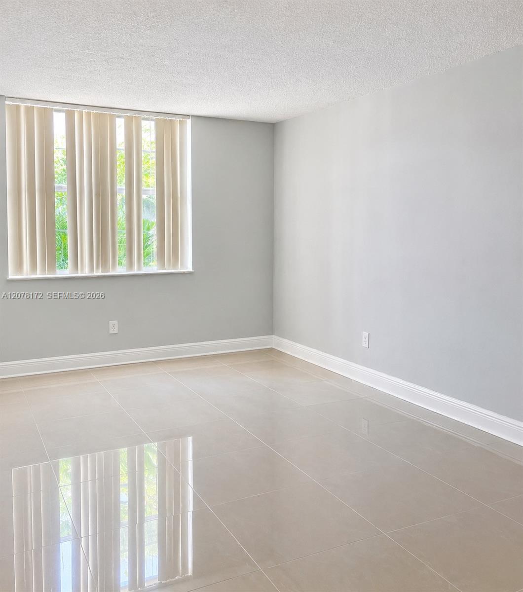 488 NW 165th St Rd # 112, Miami FL 33169 photo 5