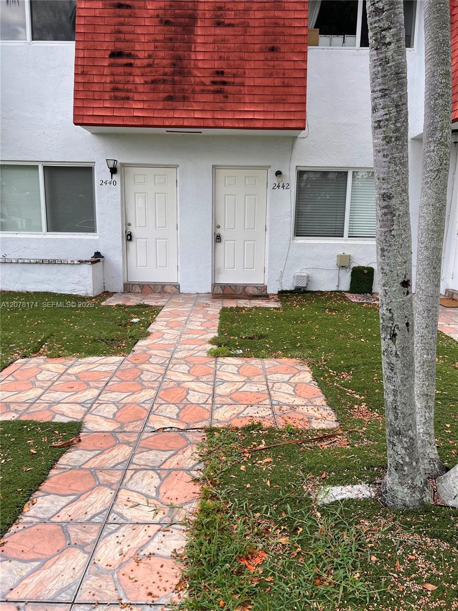 2442 SW 58, Dania Beach FL 33312
