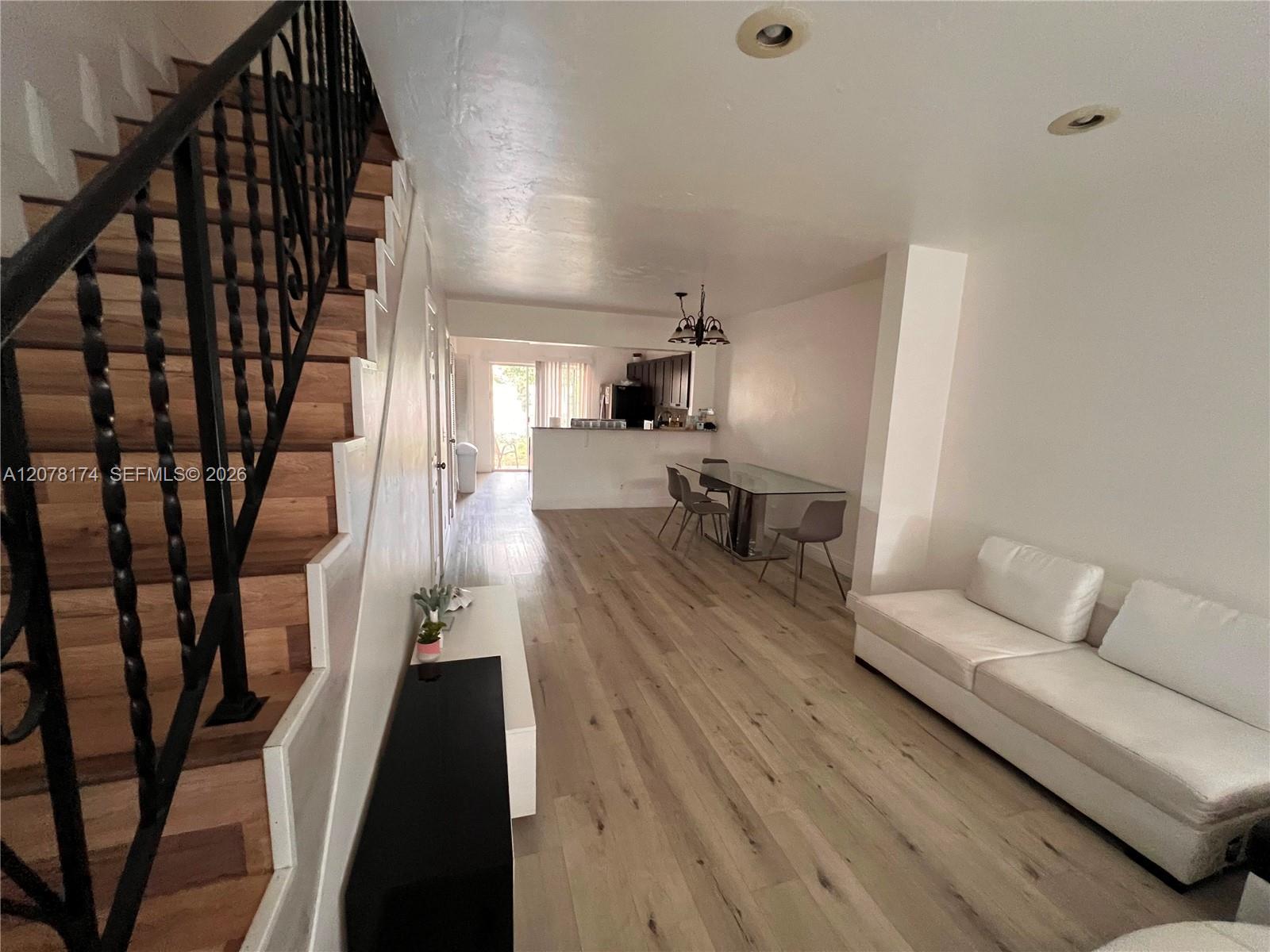 2442 SW 58, Dania Beach FL 33312 photo 4