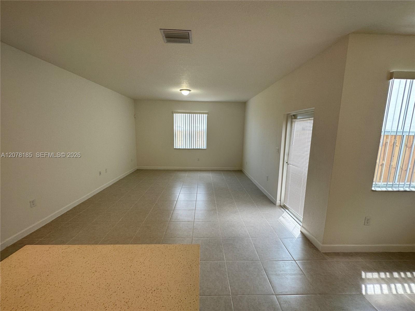 2382 NW 131st Cir, Miami FL 33167 photo 2