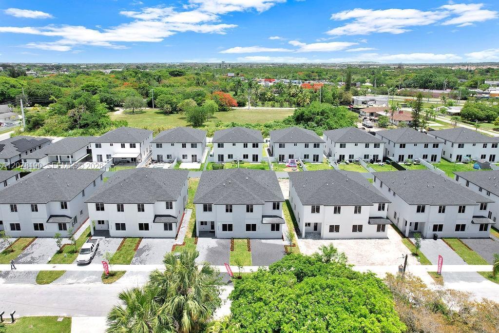 22555 SW 125th Ave, Miami FL 33170 photo 3