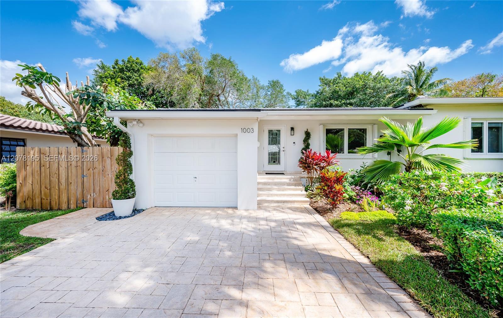 1003 NE 118th St, Biscayne Park FL 33161 photo 2