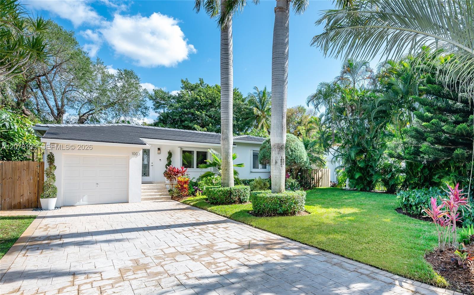 1003 NE 118th St, Biscayne Park FL 33161 photo 3
