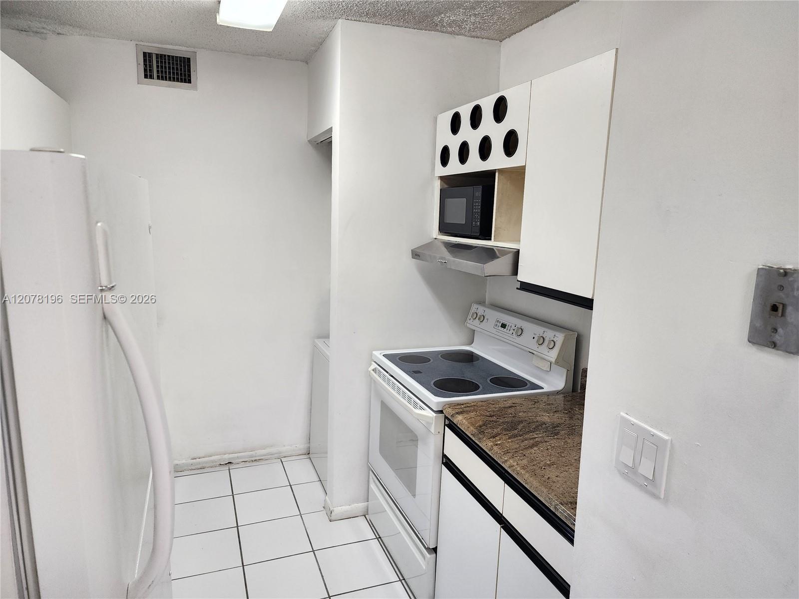 15615 SW 74th Cir Dr # 2, Miami FL 33193 photo 4