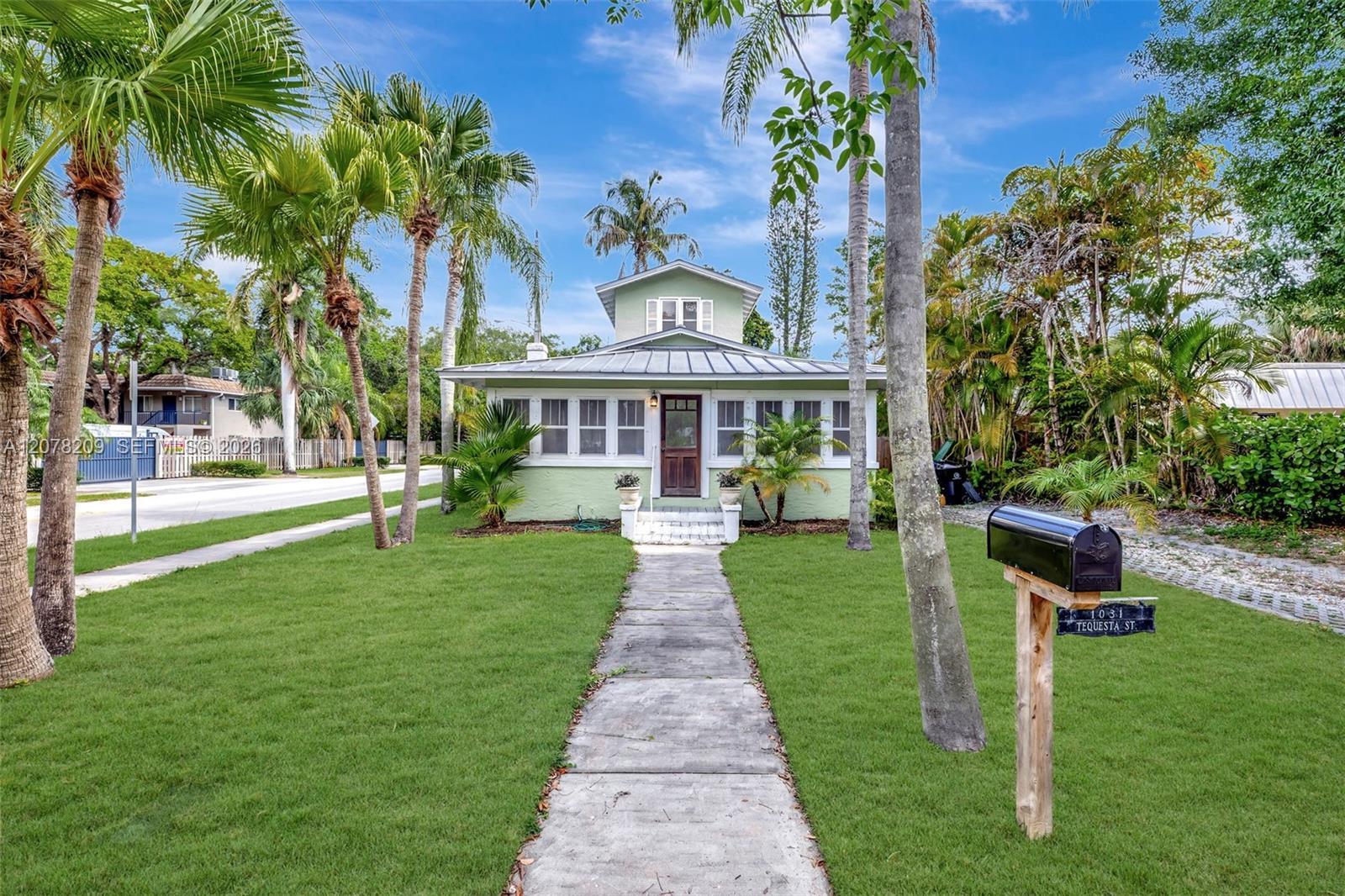 1031 SW 4th St, Fort Lauderdale FL 33312 photo 2