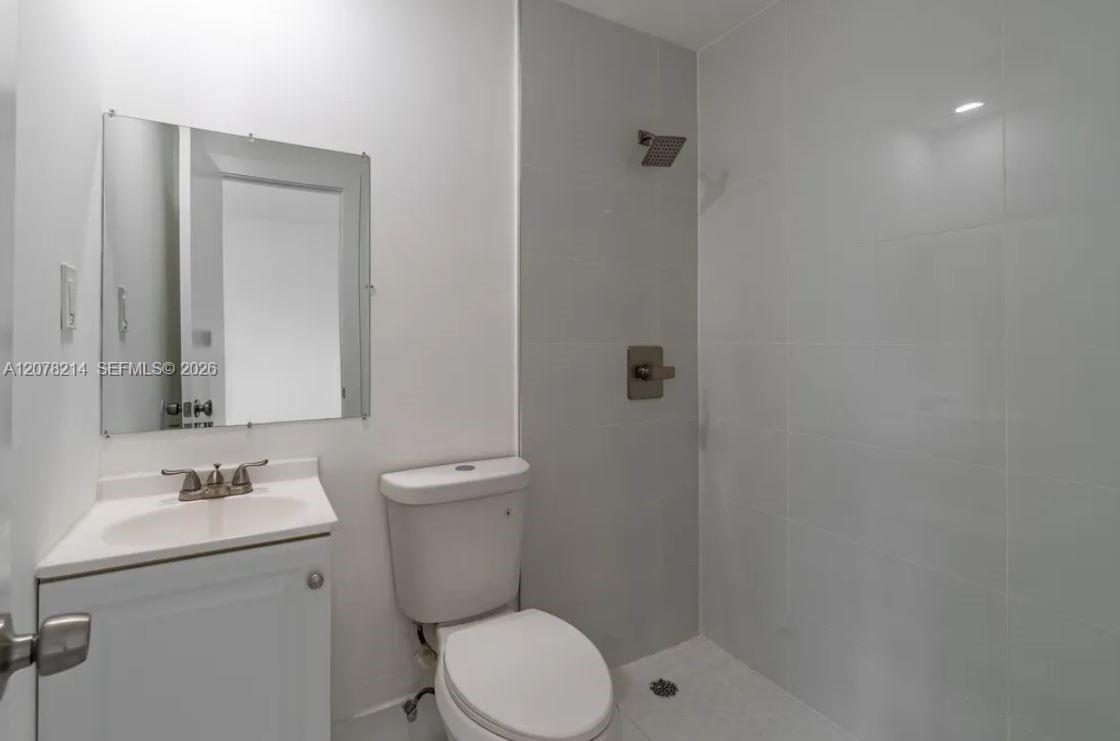2961 SW 5th St # 14, Miami FL 33135 photo 4