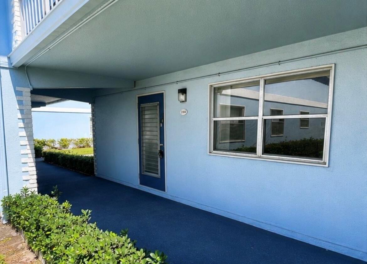 260 BRITTANY F, Delray Beach FL 33446 photo 2