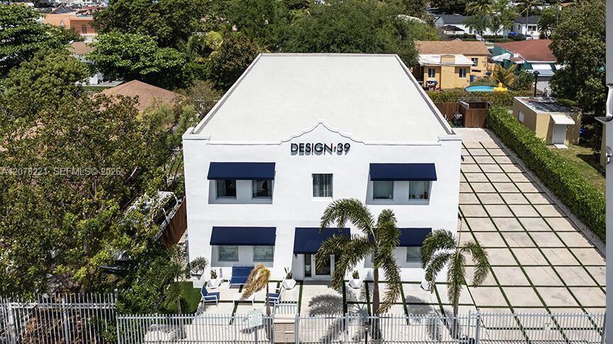 165 NW 39th St # 3, Miami FL 33127