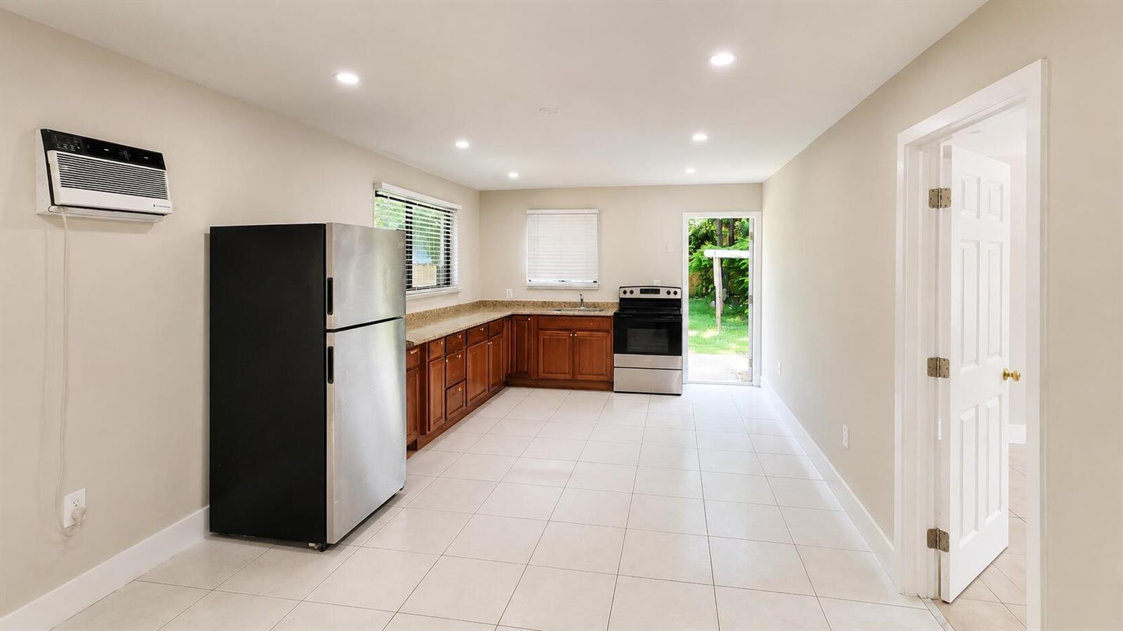 6220 SW 27th Street # 3, Miramar FL 33023 photo 2