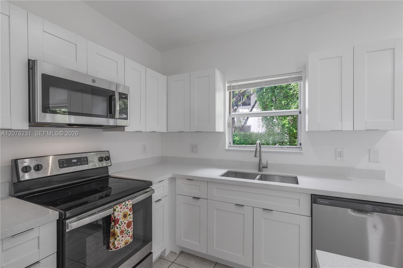 2992 SE 15th Ave, Homestead FL 33035 photo 3
