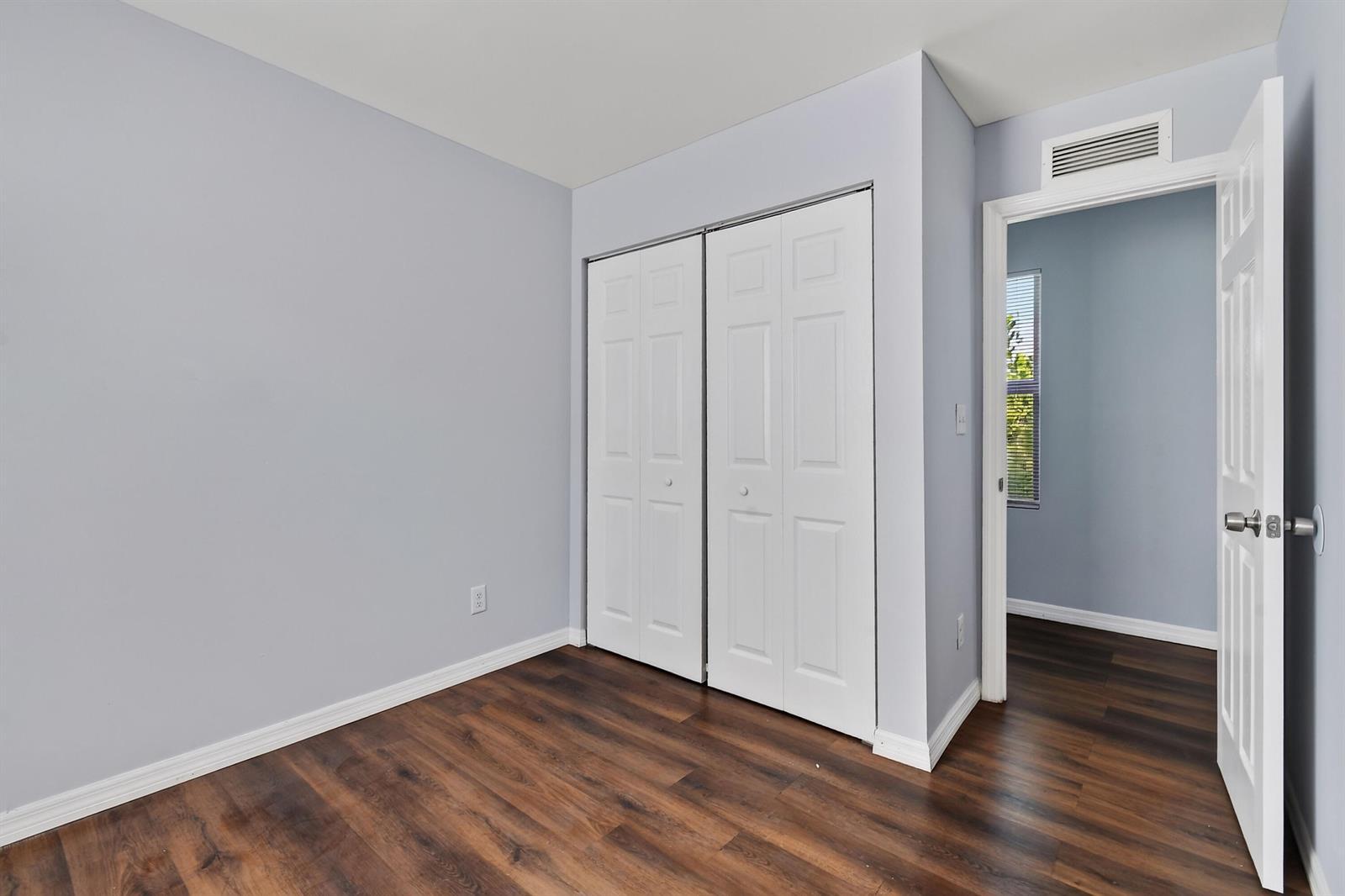 641 6th Street, West Palm Beach FL 33401 photo 5
