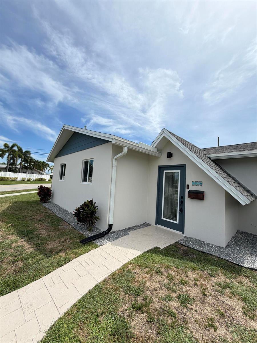 1100 W CAMINO REAL, Boca Raton FL 33486