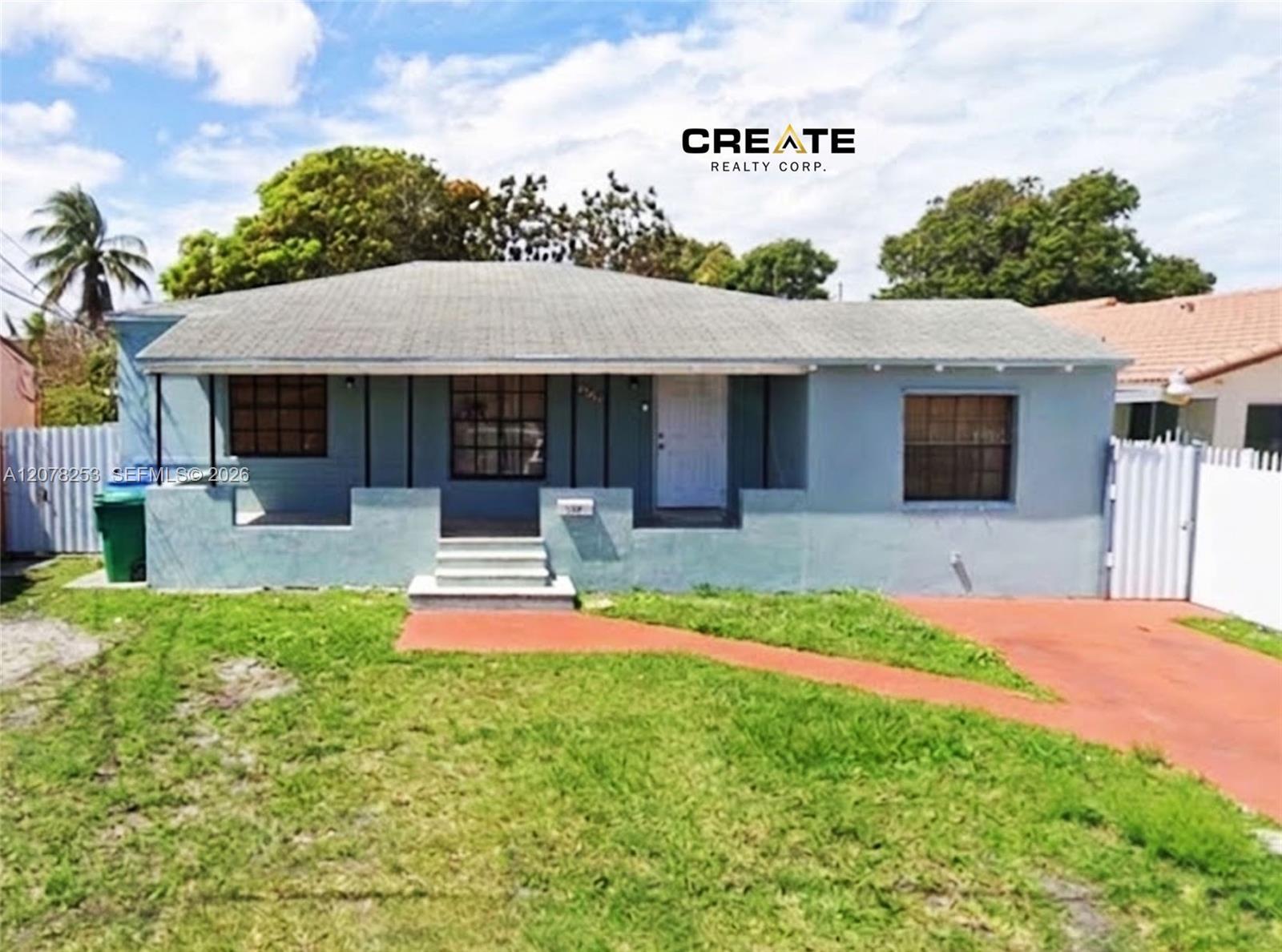 120 NW 18th Ave, Miami FL 33125