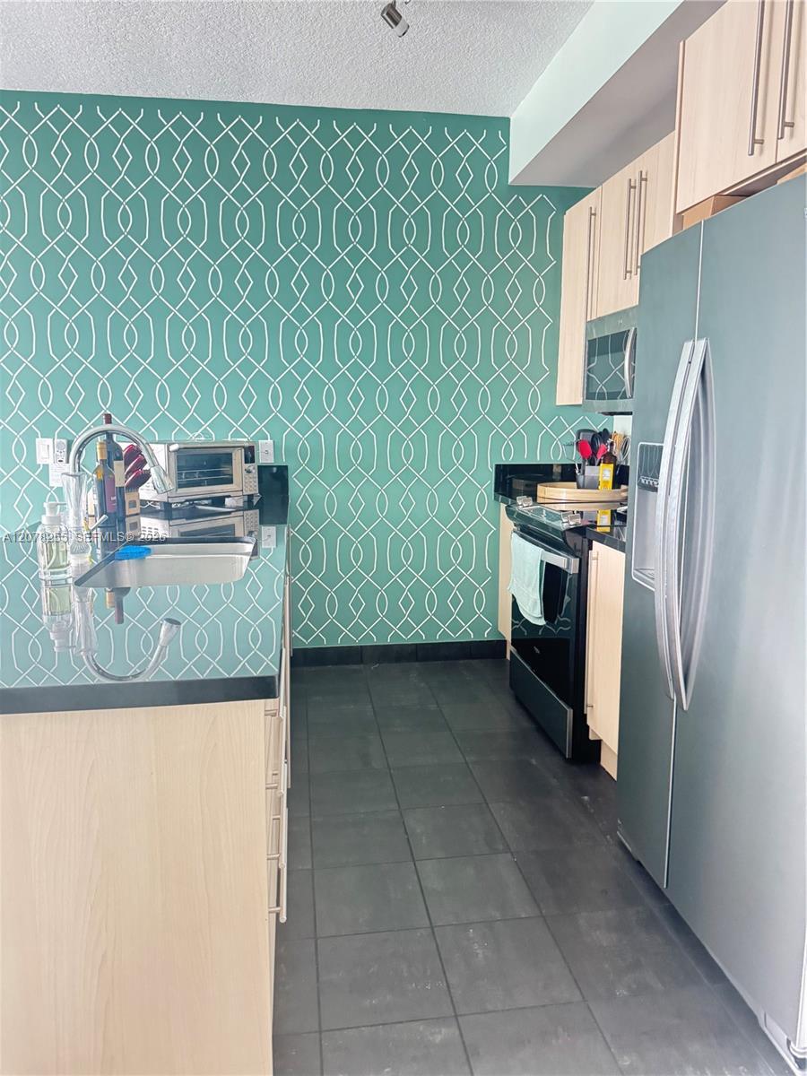 1111 SW 1st Ave, Miami FL 33130 photo 2