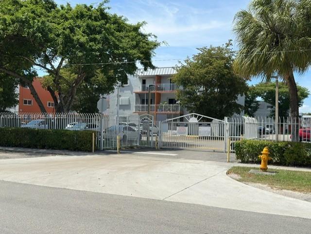 11301 SW 200th St # A, Miami FL 33157