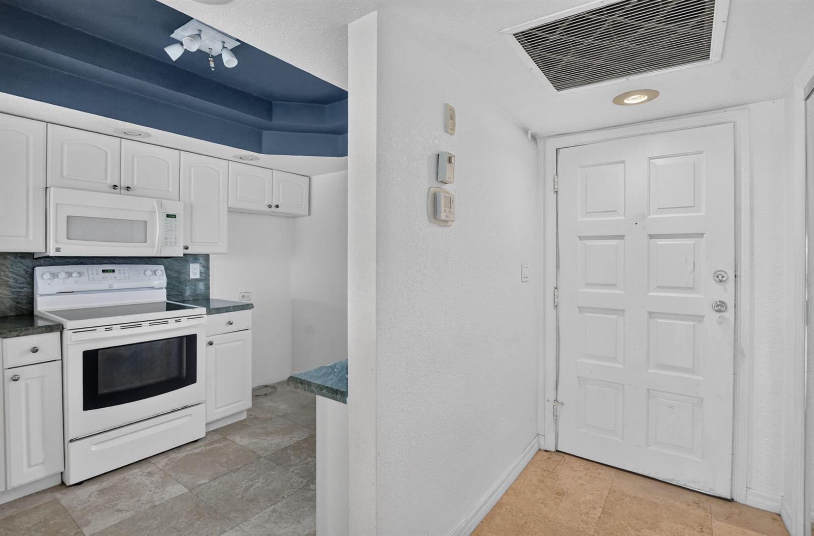 2871 N OCEAN Boulevard # C309, Boca Raton FL 33431 photo 2