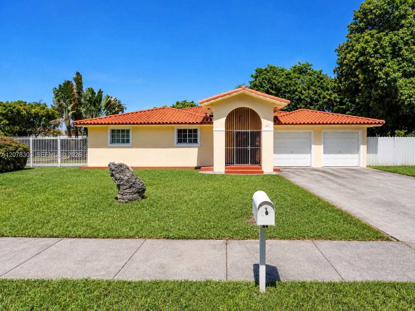 6450 SW 102nd Ave, Miami FL 33173 photo 2