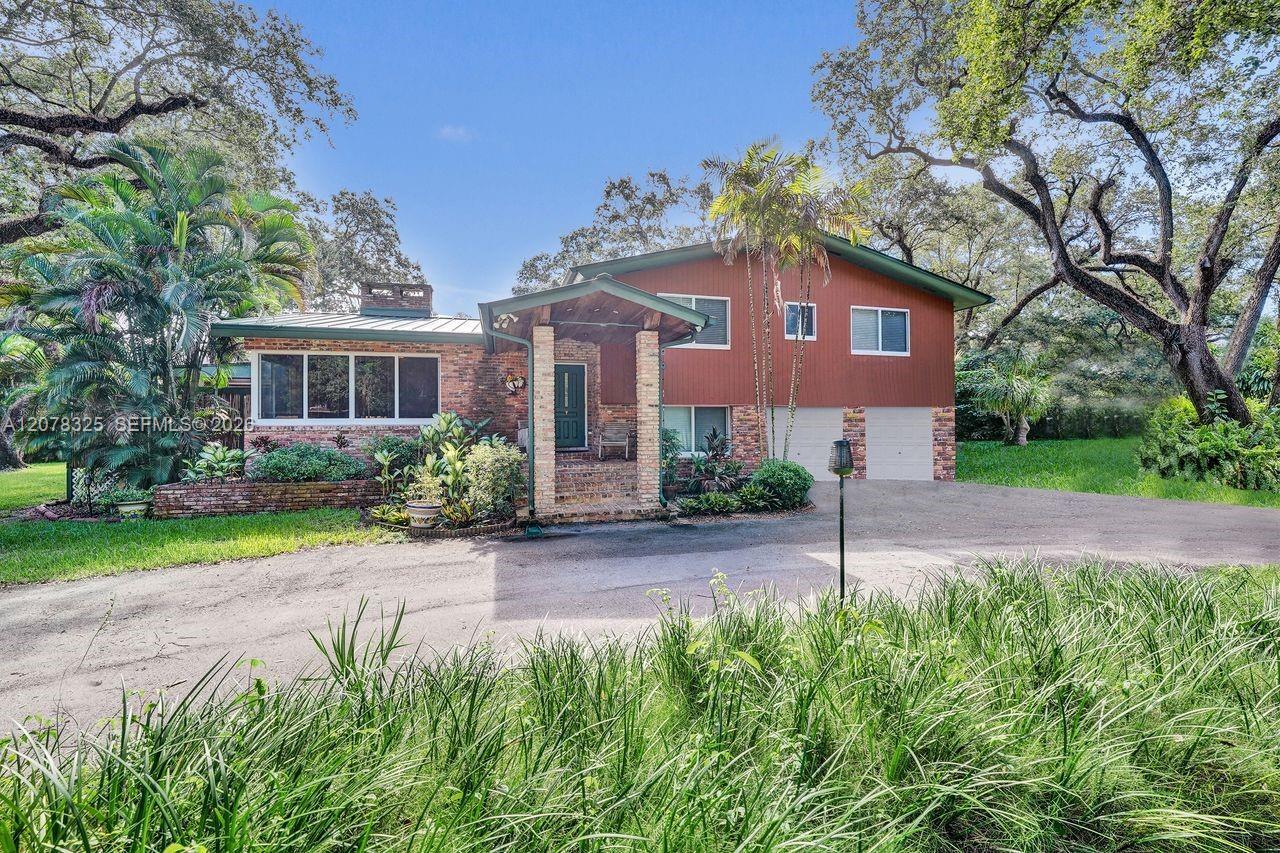 5500 Woodland LN, Dania Beach FL 33312 photo 3