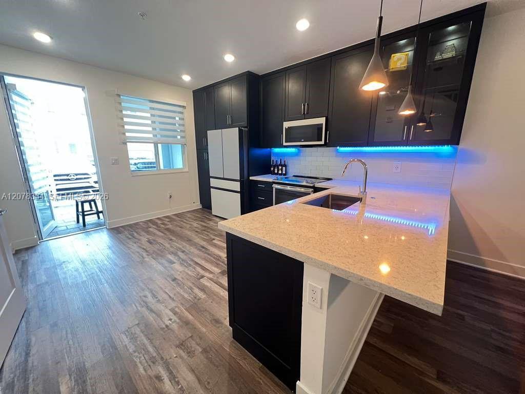 10229 NW 64th Ter # 101, Doral FL 33178 photo 3