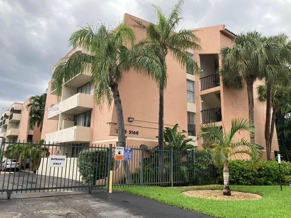 2160 SW 16th Ave # 421, Miami FL 33145 photo 2