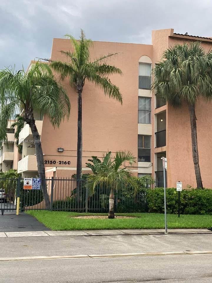 2160 SW 16th Ave # 421, Miami FL 33145 photo 3