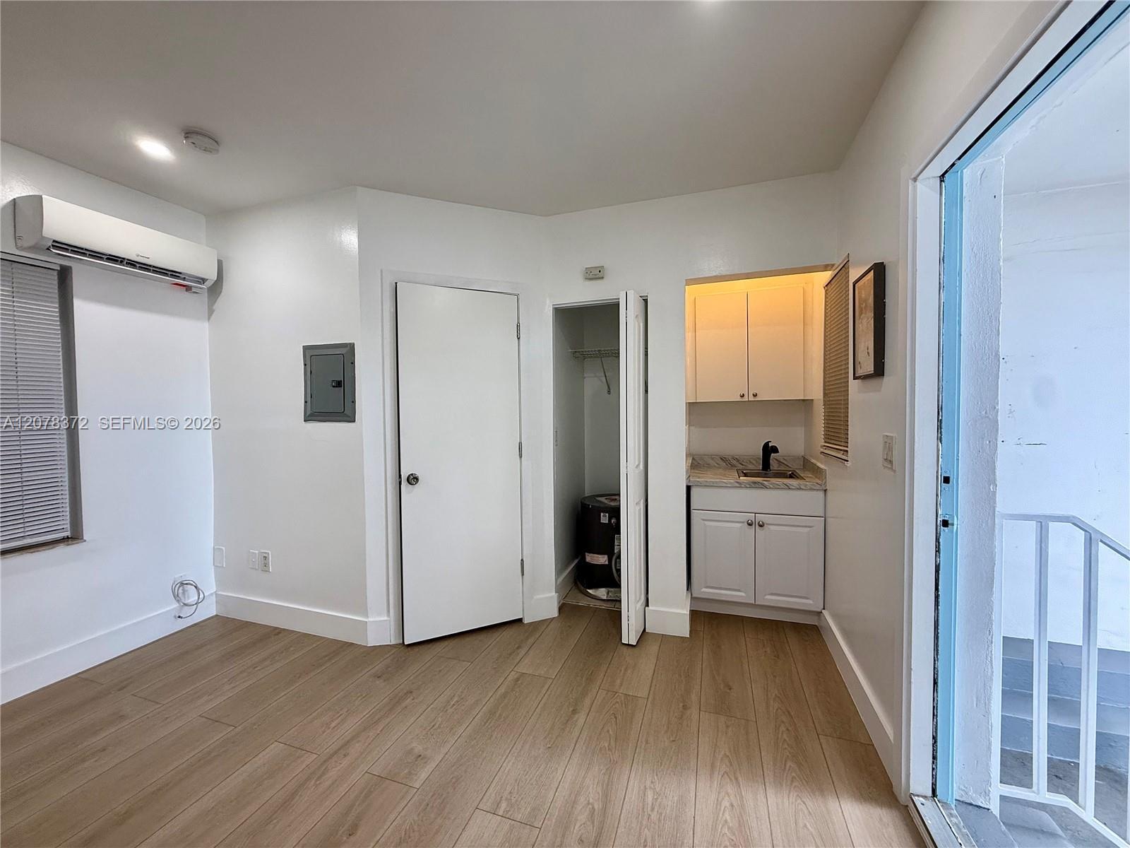 427 NE 62nd St # 5, Miami FL 33138
