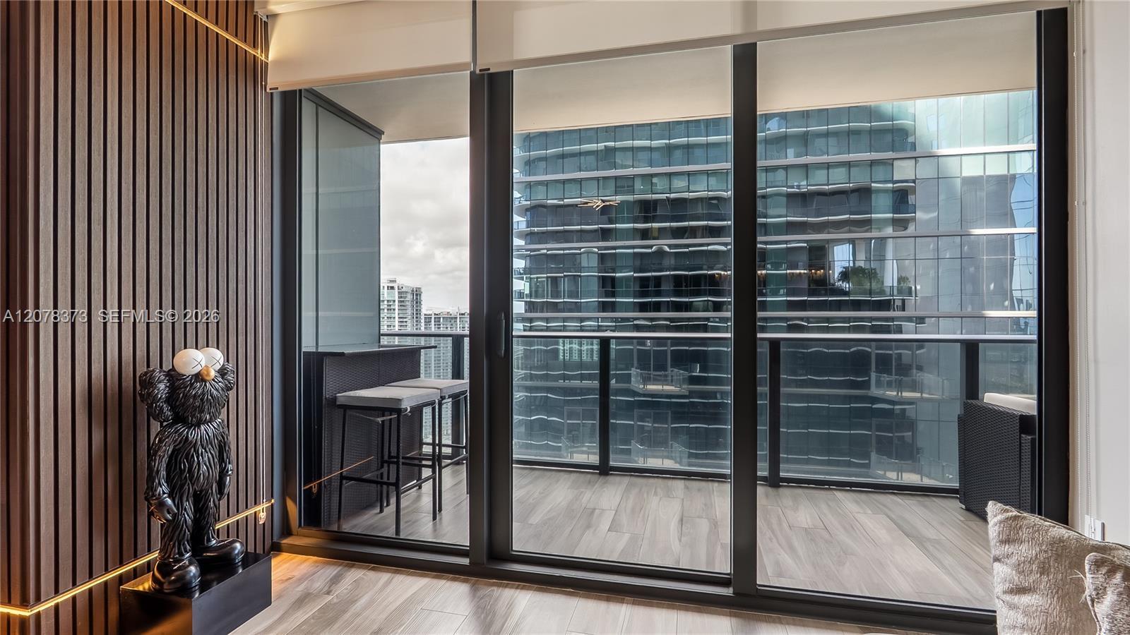 801 S Miami Ave # 4407, Miami FL 33130 photo 4