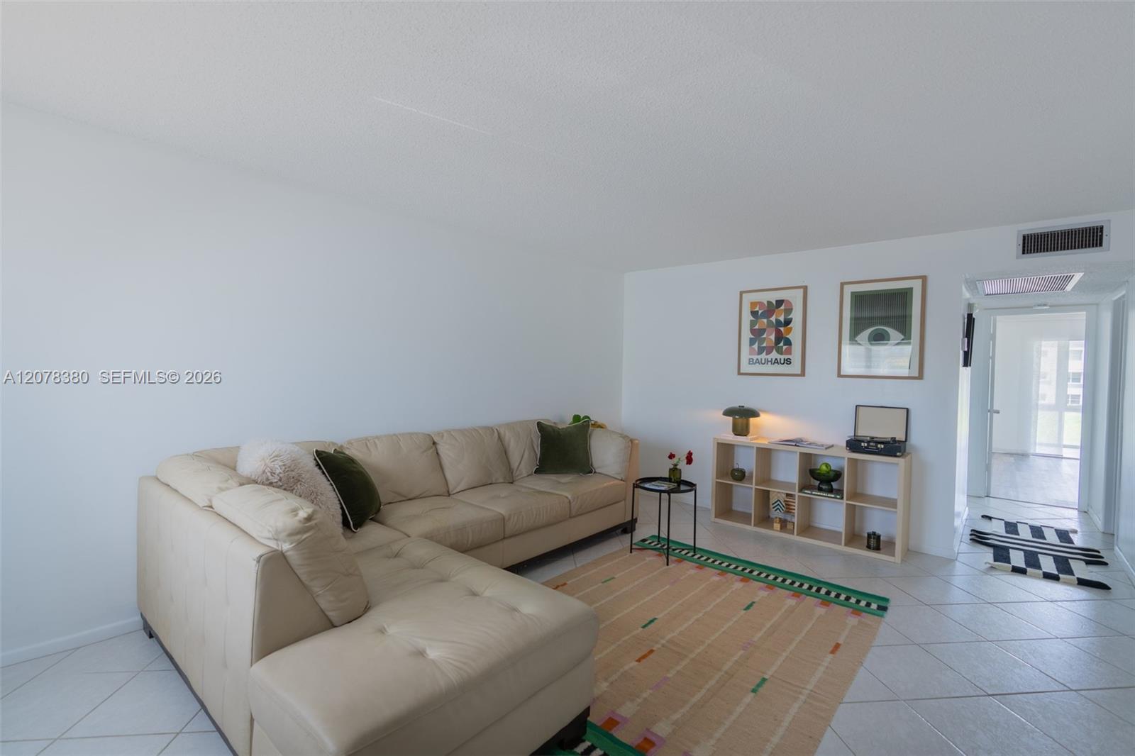 2052 E Harwood E # 2052, Deerfield Beach FL 33442