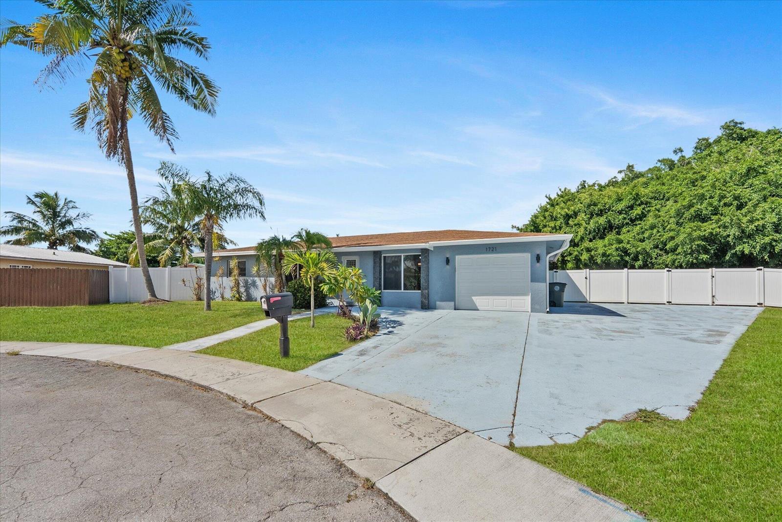 1721 SW 10TH Street, Boca Raton FL 33486 photo 2