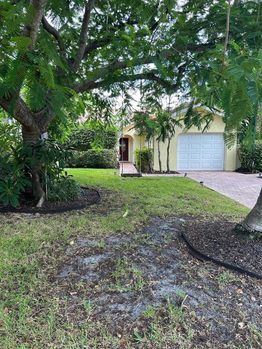 1330 NW 22nd Avenue, Delray Beach FL 33445