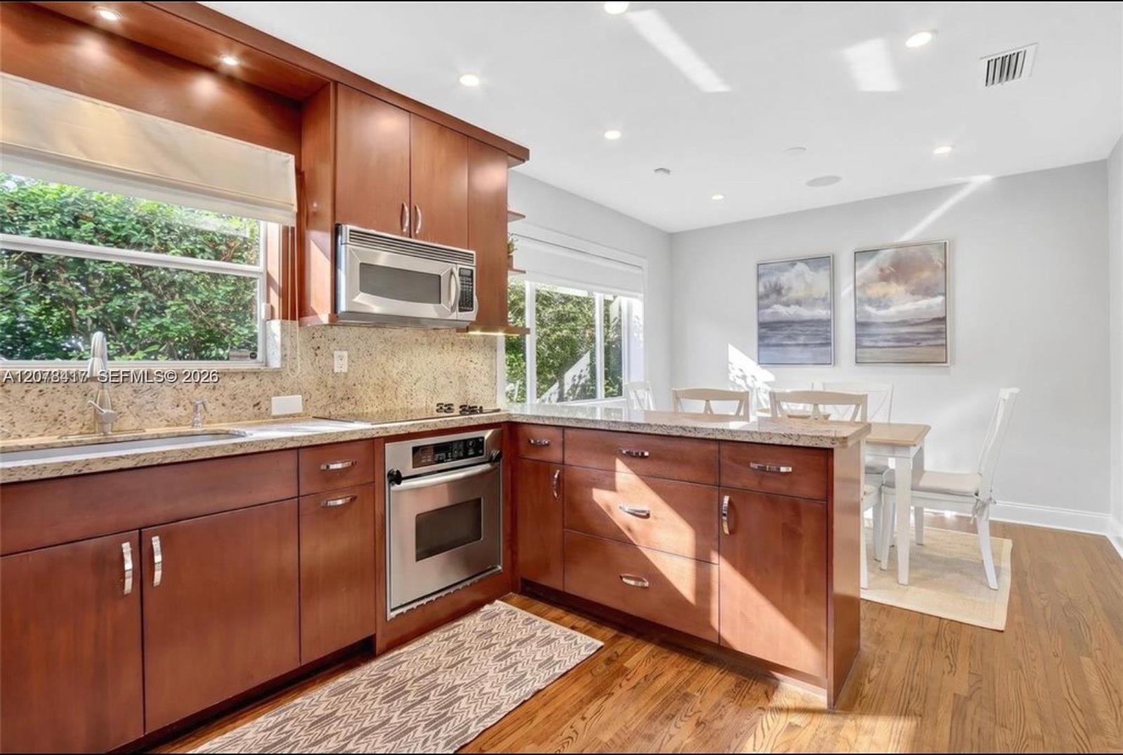 4943 Riviera Dr, Coral Gables FL 33146 photo 5