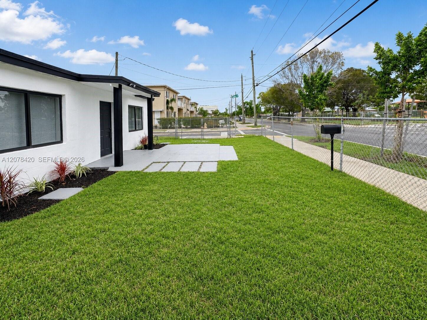 1305 NW 5th Ave, Florida City FL 33034 photo 2