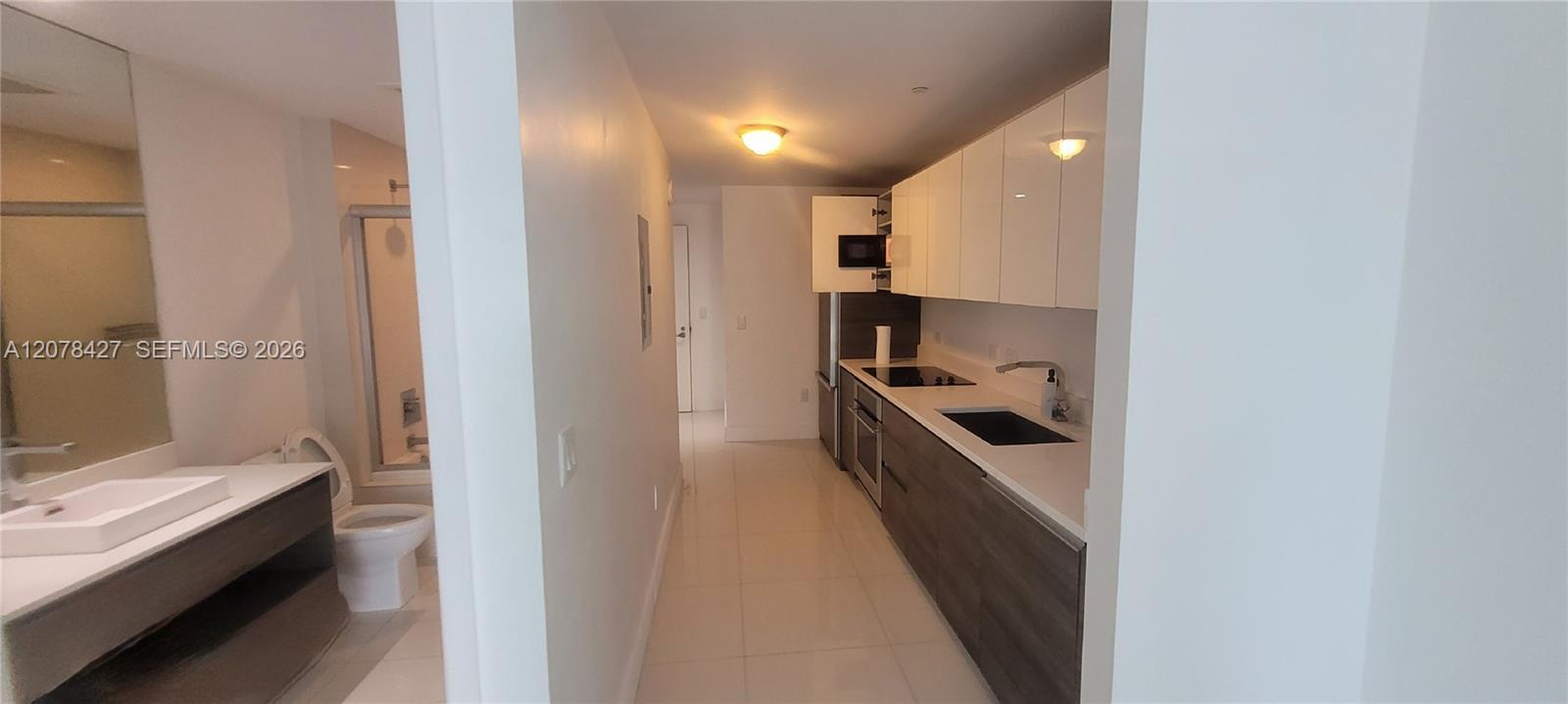 1100 S Miami Ave # 3105, Miami FL 33130 photo 4