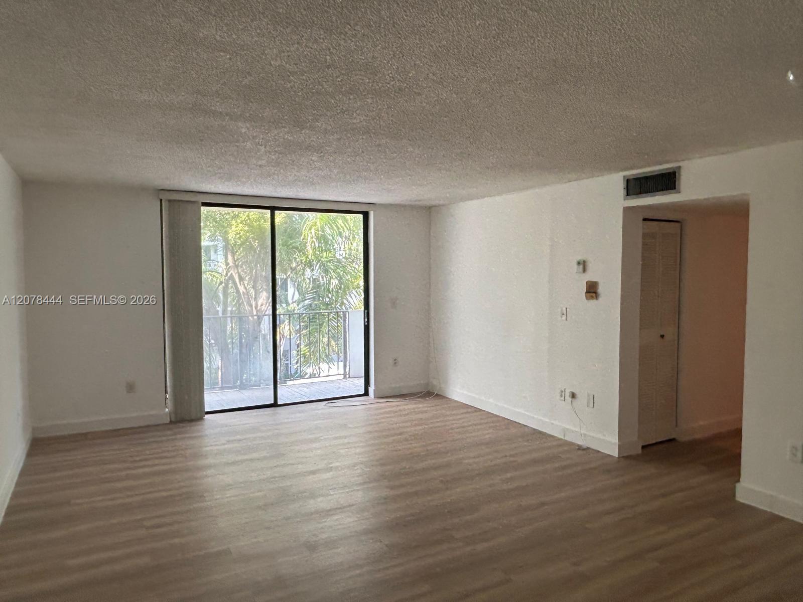 1673 Bay Rd # 405, Miami Beach FL 33139 photo 3