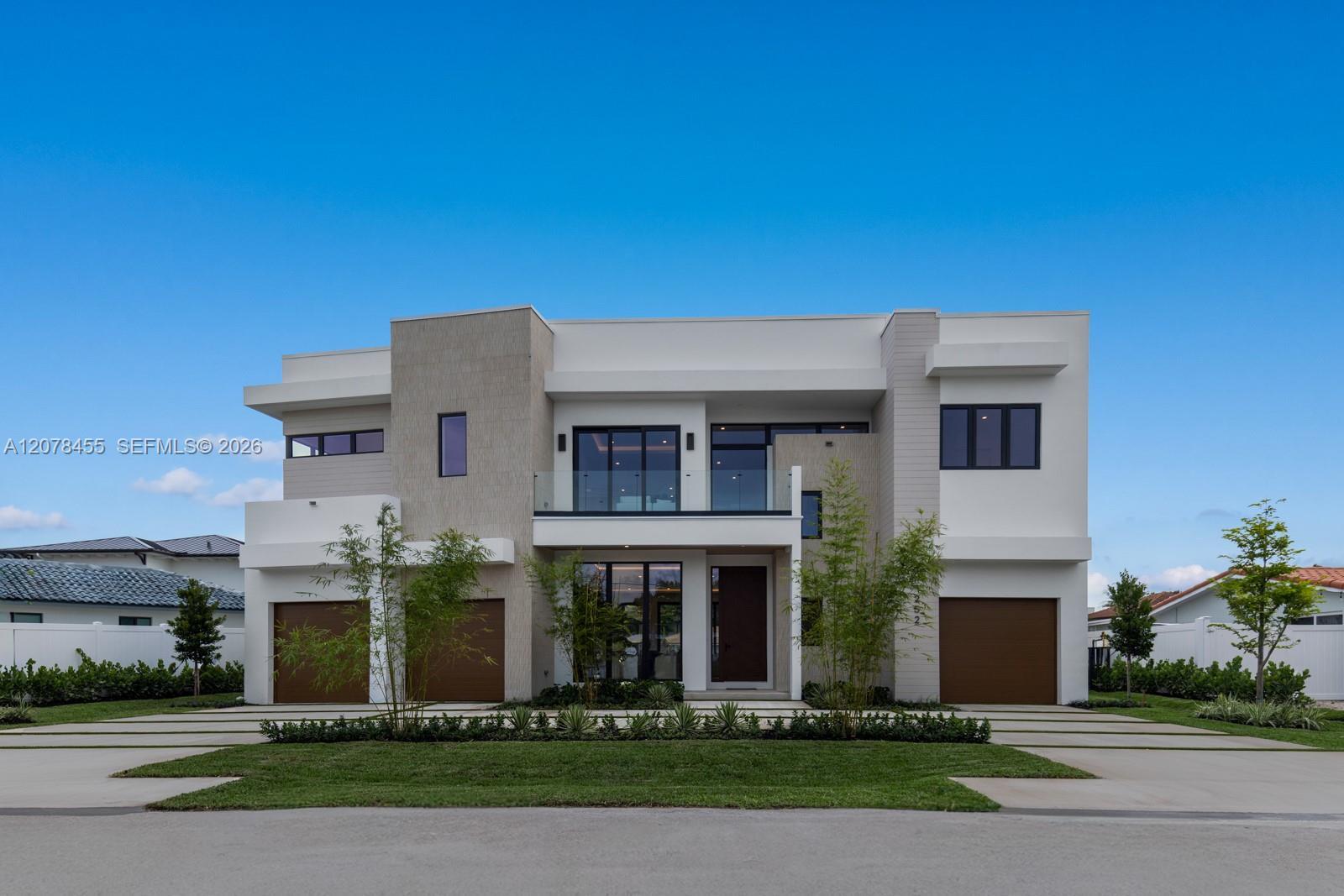 252 SW 14th Pl, Boca Raton FL 33432 photo 2